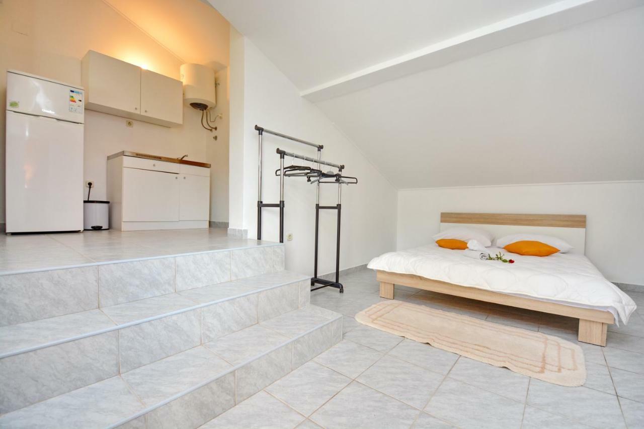 Apartmani Maca Sikovo Zewnętrze zdjęcie